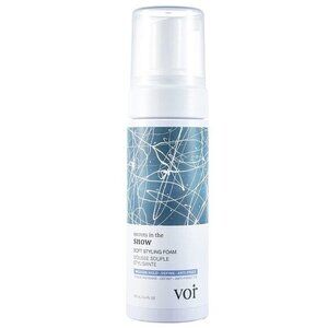 VOIR HAIRCARE / SECRETS IN THE SNOW SOFT STYLING FOAM.‎ Made in Canada. 160 ml